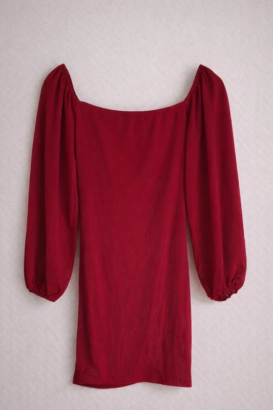 Rotes Kleid mit Puffärmeln & Cut-Out Rücken – Größe M